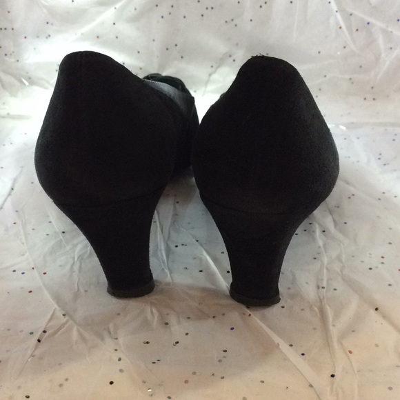 Stewart Wiseman black suede pumps 91/2” - Picture 5 of 8